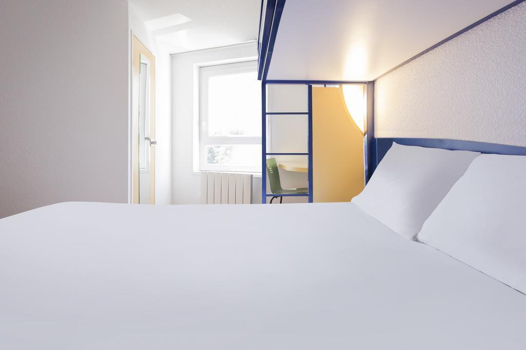 ไอบิส ออร์ลี เชวิลี ทร็อง 7 Hotel วิทรี-ซูร์-แซน ภายนอก รูปภาพ
