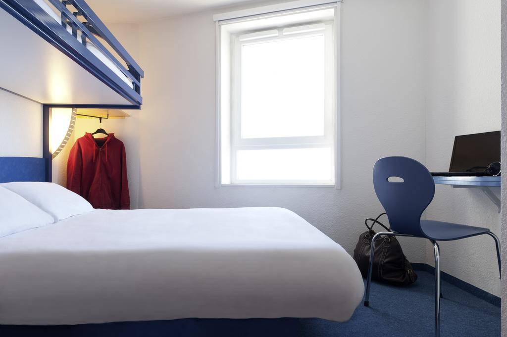 ไอบิส ออร์ลี เชวิลี ทร็อง 7 Hotel วิทรี-ซูร์-แซน ห้อง รูปภาพ