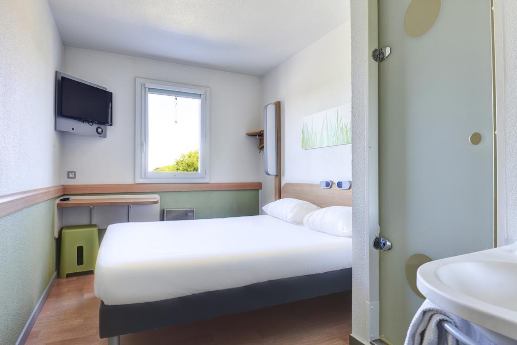 ไอบิส ออร์ลี เชวิลี ทร็อง 7 Hotel วิทรี-ซูร์-แซน ภายนอก รูปภาพ