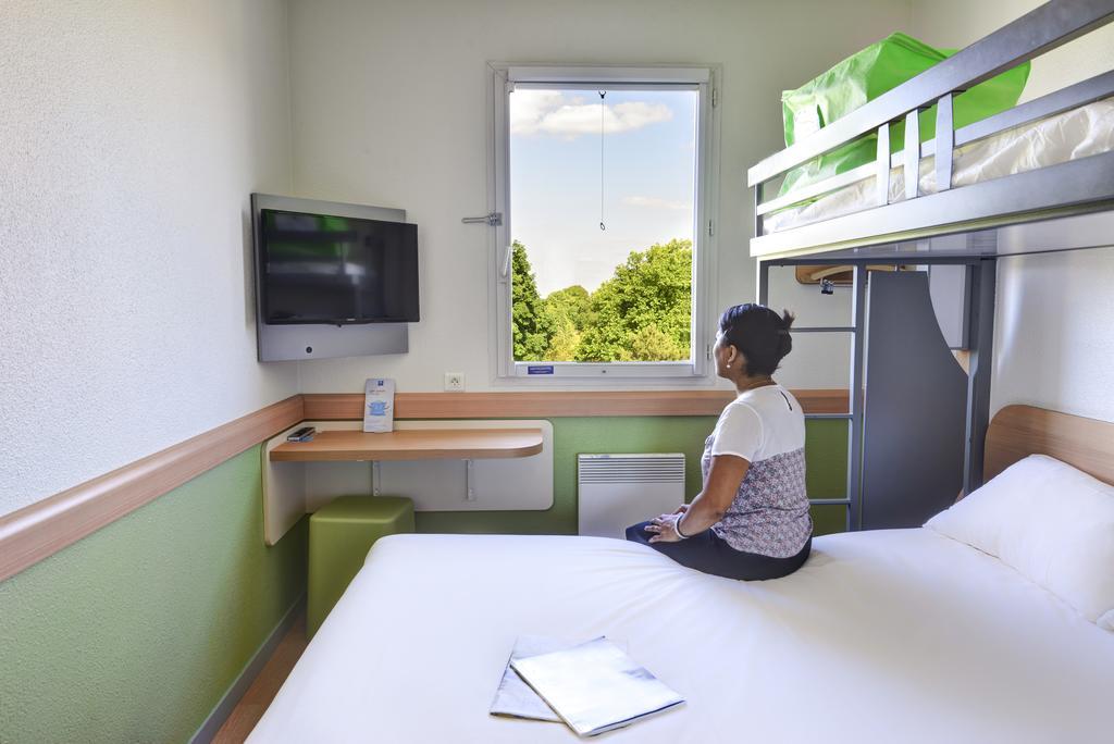 ไอบิส ออร์ลี เชวิลี ทร็อง 7 Hotel วิทรี-ซูร์-แซน ภายนอก รูปภาพ